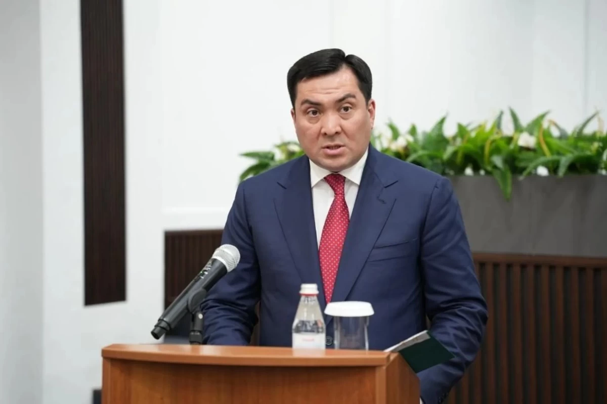 «Мен Ванга емеспін»: Еліміздің бас энергетигі жанармай бағасына қатысты нақты болжам жасамады