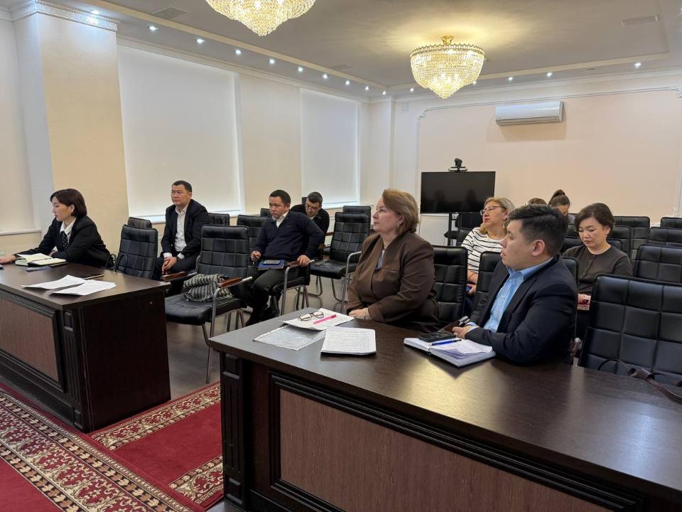 Степногорскіде сайлау комиссиясының отырысында өзекті мәселелер қаралды