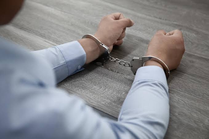 Қазалы аудандық сотының төрағасы сыбайлас жемқорлық күдігіне ілінді