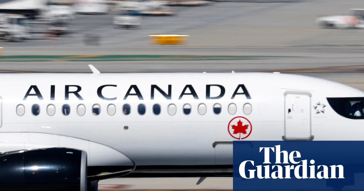 Бывший пилот Air Canada обвинен в полетах без надлежащей лицензии в течение 16 лет