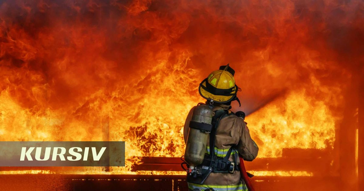 Thick black smoke: Firefighters battle garbage dump fire in Astana