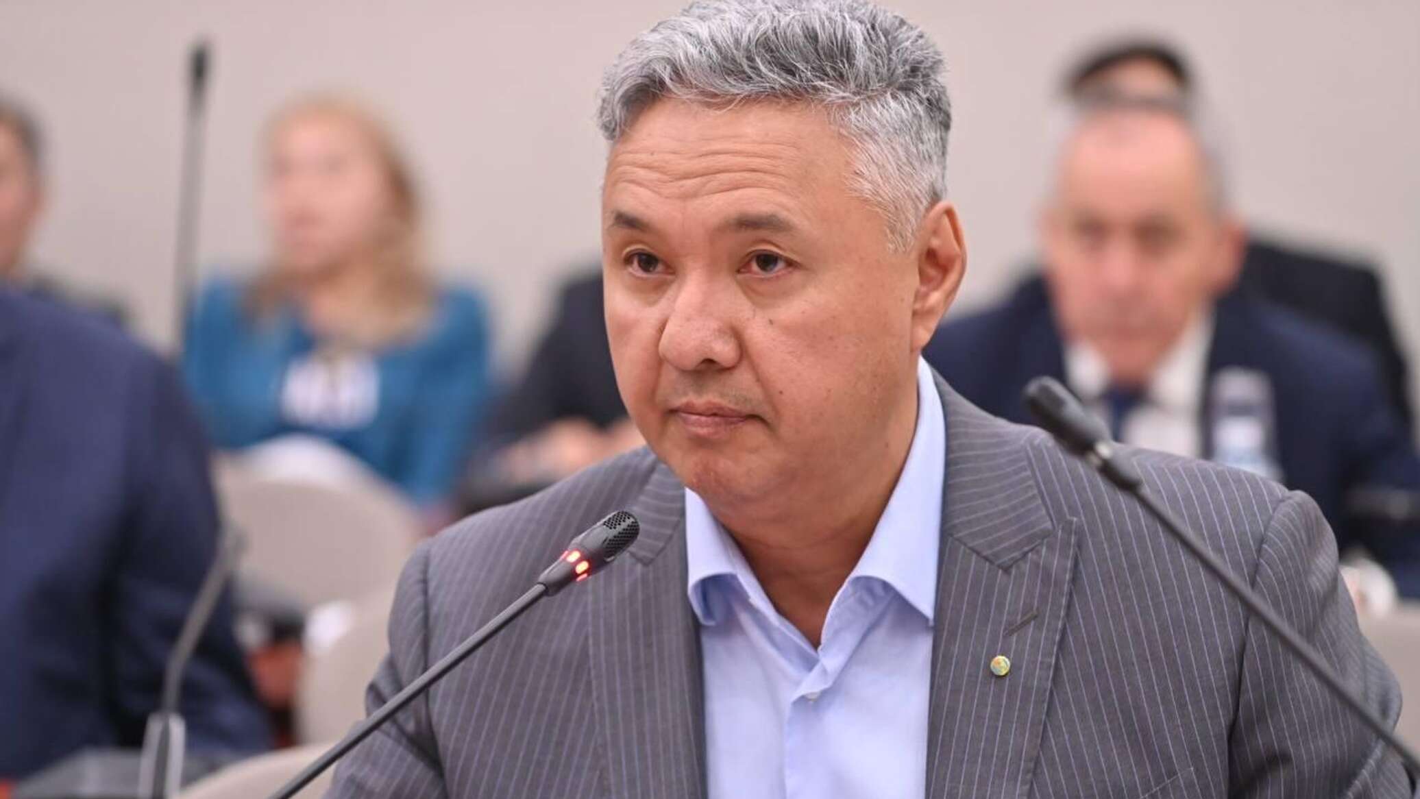 Azat Peruashev Announces Resignation as Chairman of Ak Zhol Party