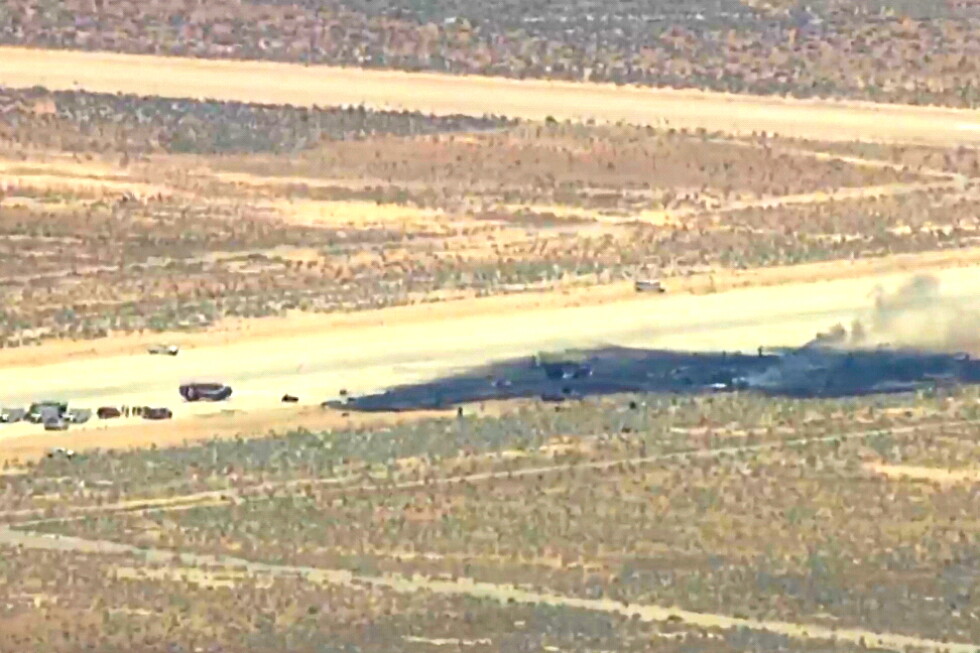 Бомбардировщик B-52 разбился во время испытательного полета, погибли 8 человек