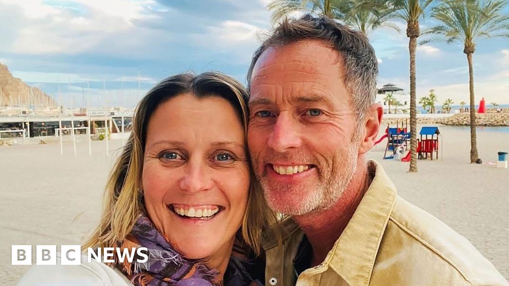 UN experts demand Iran release British couple