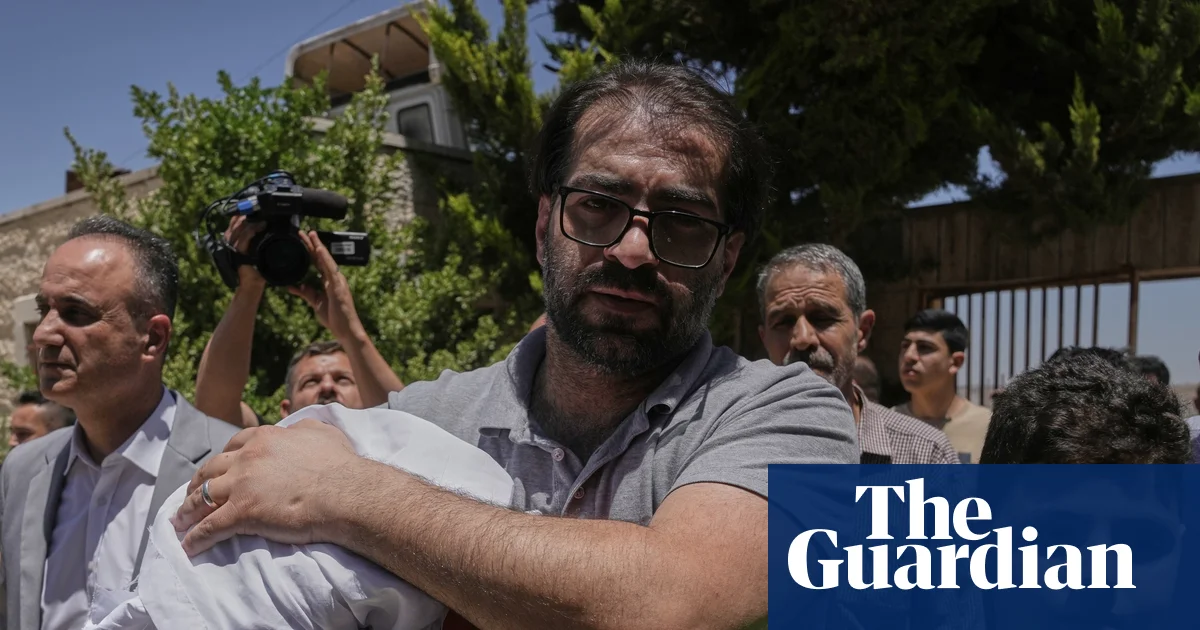 Israeli troops shoot dead Palestinian baby: video contradicts military account