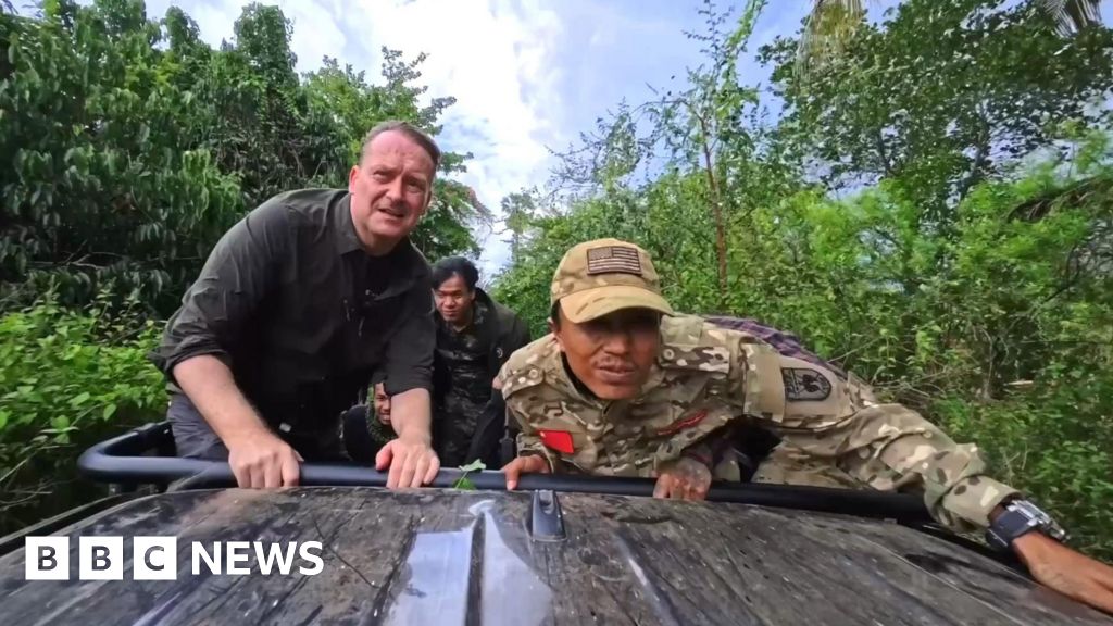 Myanmar civil war: Rebels on the front line