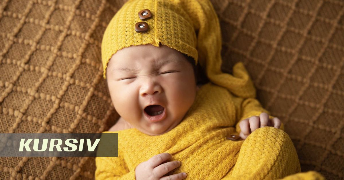 В Кыргызстане хотят разрешить детям носить двойные фамилии
