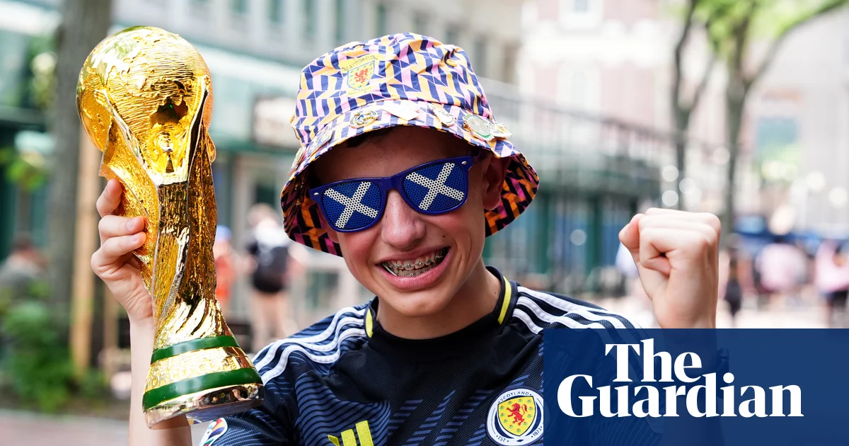 Pipers and dreams: World Cup fever grips Scotland again after 28 years