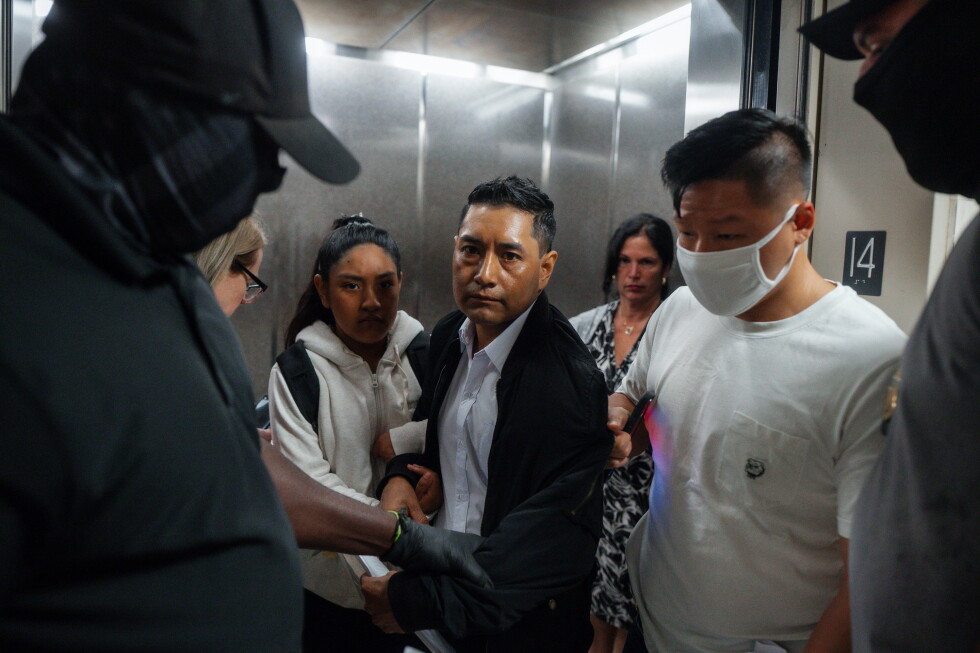 Judge bars immigration arrests at US courthouses in setback for Trump