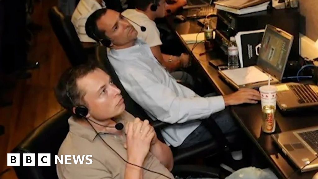 SpaceX тең құрылтайшысы компанияның биржаға шығуына реакция білдірді