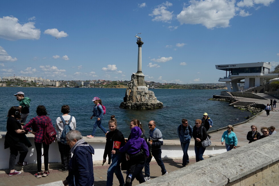 Украина нанесла удары по поставкам топлива в Крым, вызвав топливный кризис на полуострове