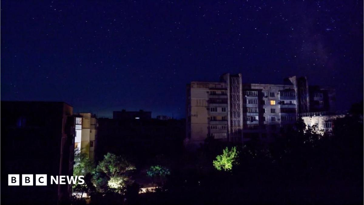 Украина шабуылы Қырымдағы Севастополь қаласын жарықсыз қалдырды