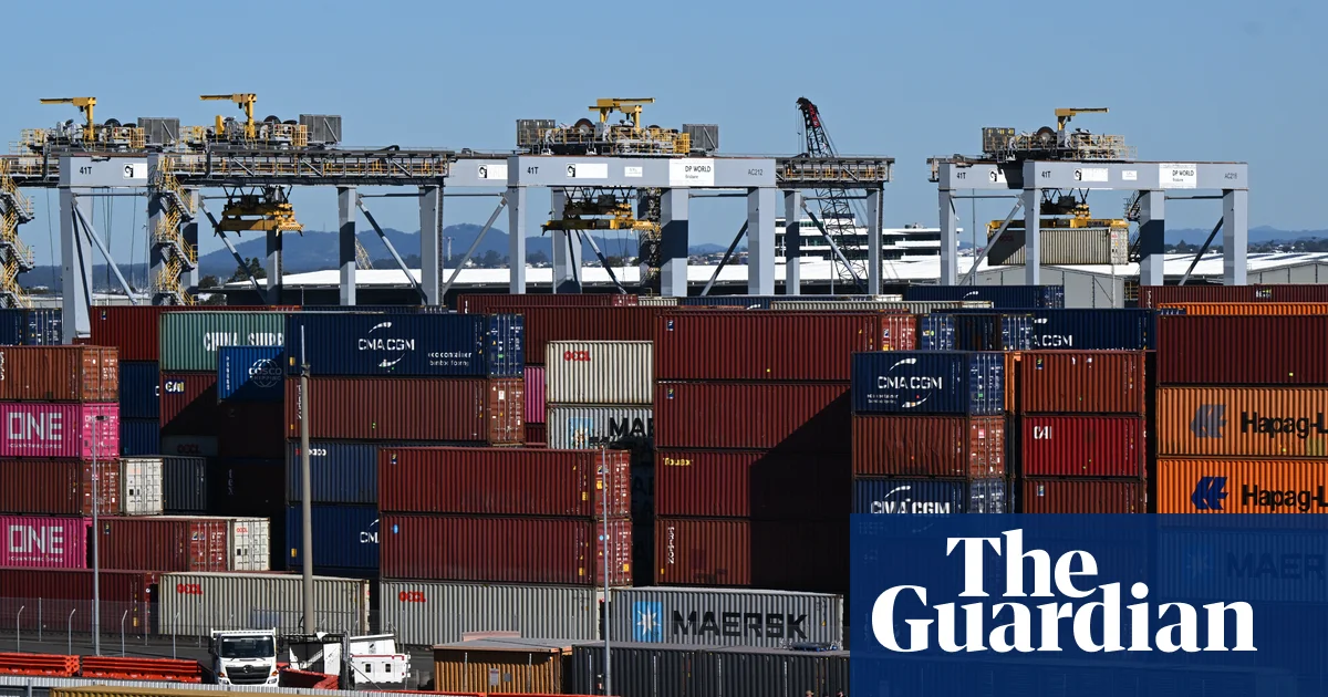 Donald Trump hits Australian exports to US with new 12.5% trade tariff