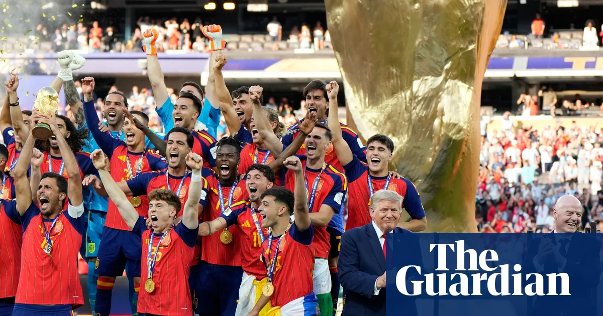 Donald Trump and Gianni Infantino Booed as US President Tries to Crash Spain Celebrations