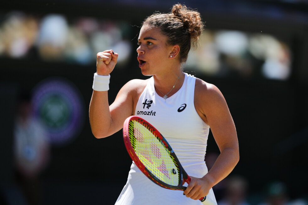 Jasmine Paolini reaches Wimbledon quarterfinals, Flavio Cobolli also wins