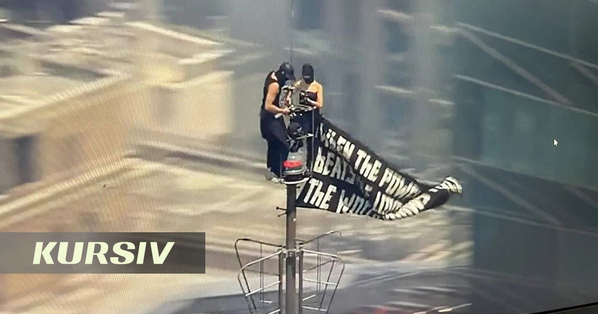 Руферы забрались на шпиль Эмпайр-стейт-билдинг и вывесили баннер перед арестом