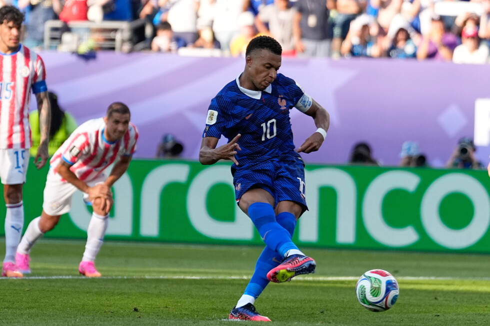 French prosecutors investigate racist insults against Mbappé by Paraguay senator