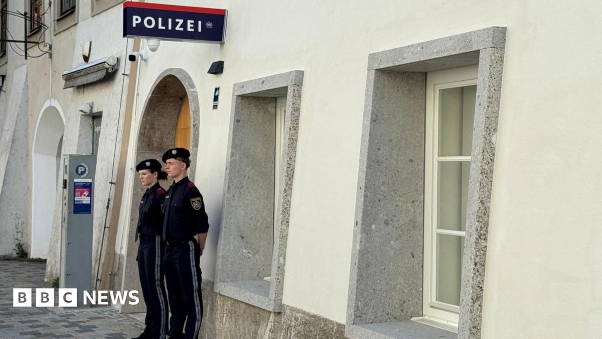 Police station opens at Hitler's birthplace to deter neo-Nazi pilgrims