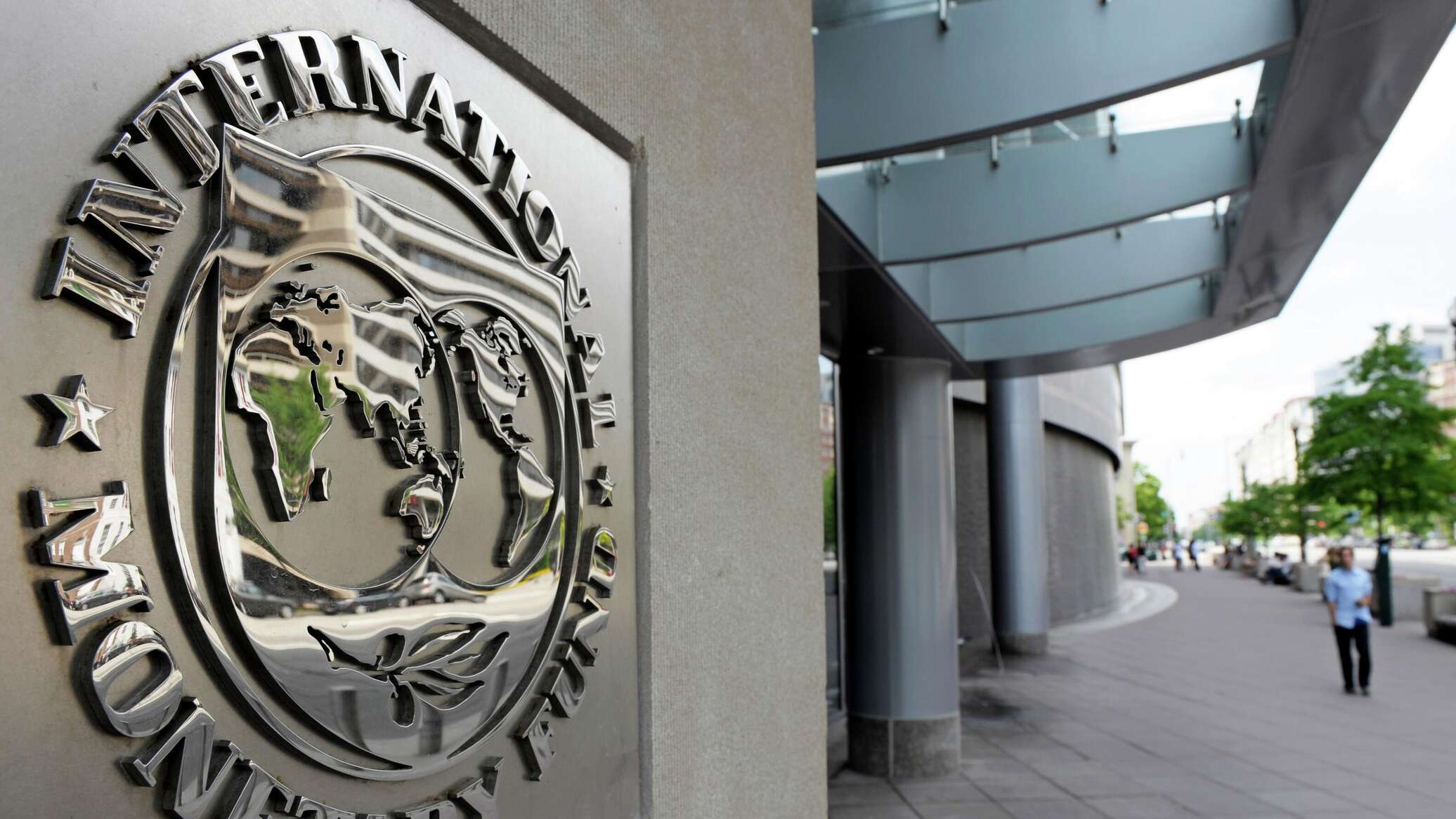МВФ одобрил выделение Украине нового транша кредита
