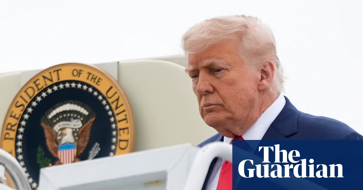 Иран нанес удар по танкерам под эскортом США, Трамп собирает кабинет