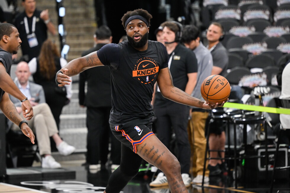 Митчелл Робинсон: NBA финалы алдындағы жарақат ағасына алаңдау салдарынан болды