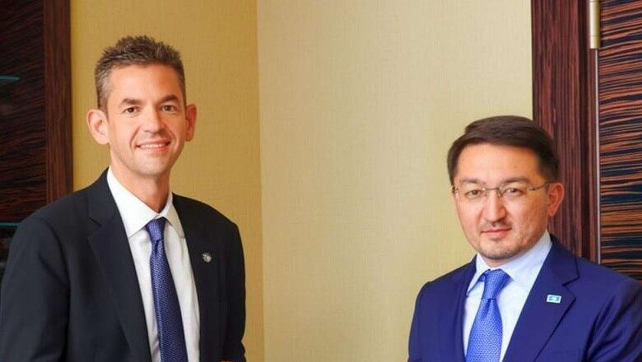 NASA chief meets with Kazakhstan and Russia officials at Baikonur