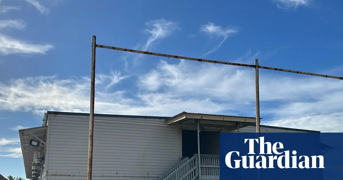 Australia spent over $9m per asylum seeker on Nauru, yet they can't afford food