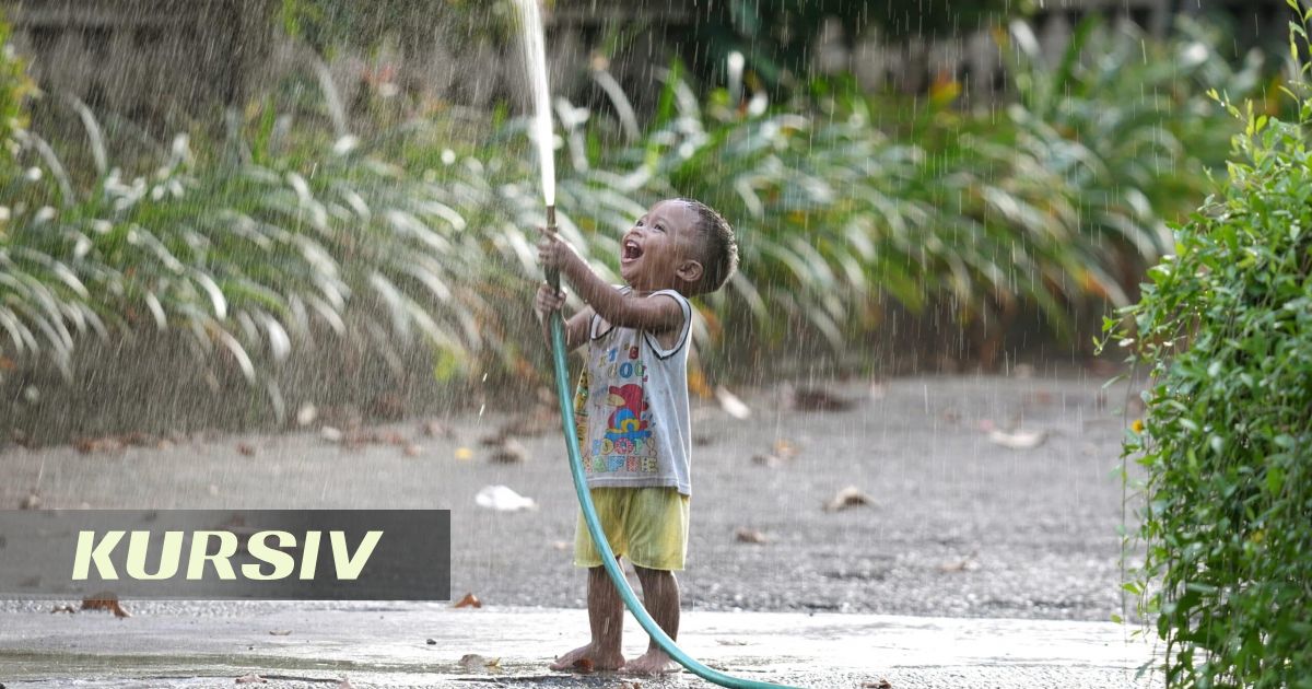 Heavy rains and hail approach Kazakhstan, but south remains under 45°C heat