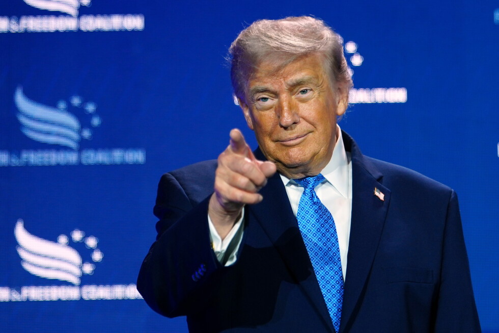 Сарапшылар Трамптың демократтарды коммунист деп айыптауын жоққа шығарды