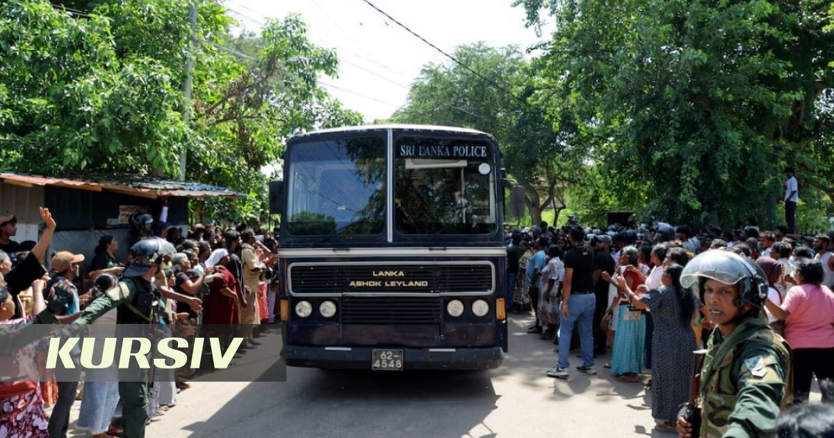 At least 25 killed in Sri Lanka prison clashes