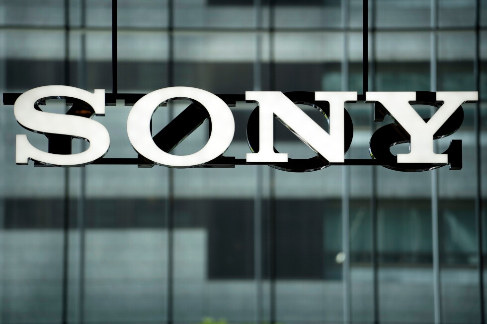 Sony сообщает о росте прибыли благодаря спросу на игры, но последствия землетрясения неясны