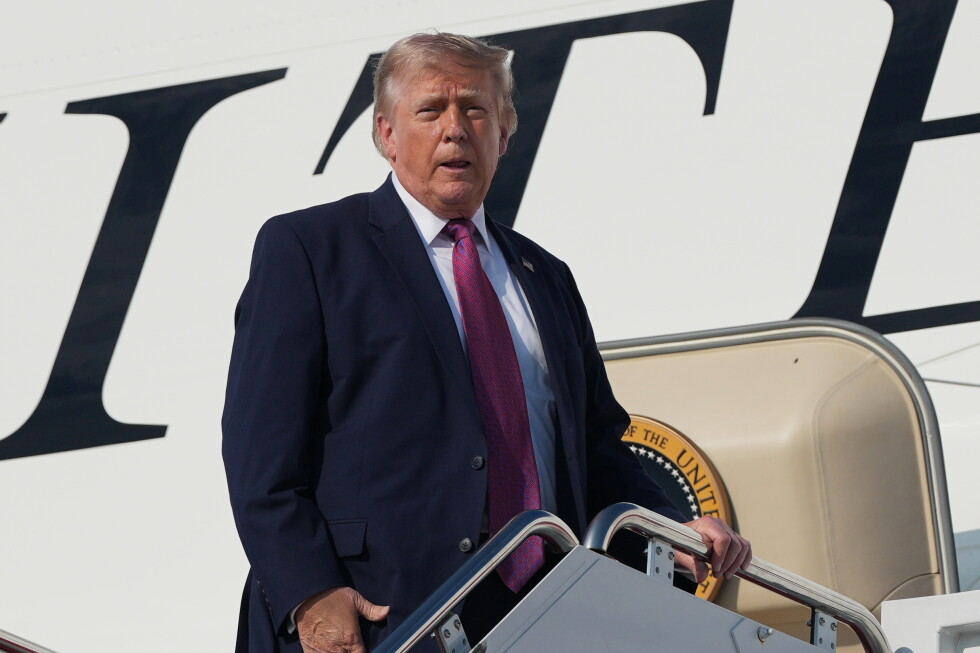 Трамп помиловал бывшего партнера Абрамоффа и 9 человек за нарушение норм выбросов автомобилей