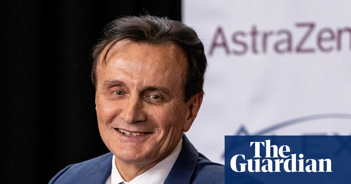 UK bosses earn 130 times average worker's salary as pay gap widens