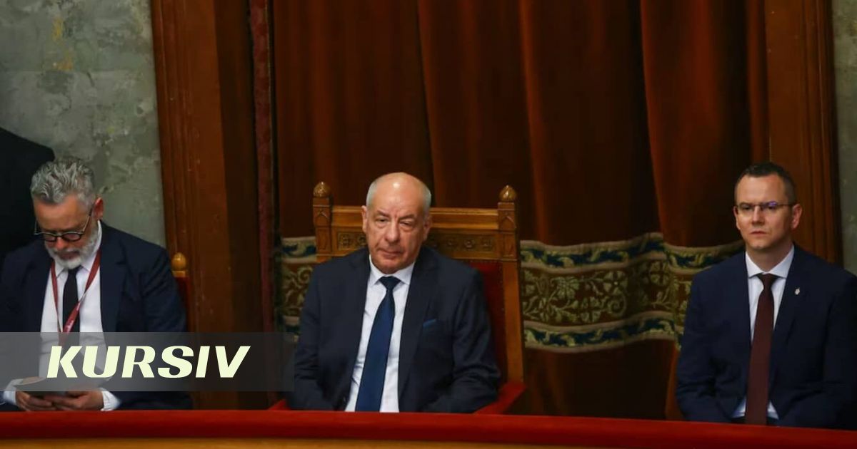 Венгрияда президентті қызметінен босату рәсімі басталды