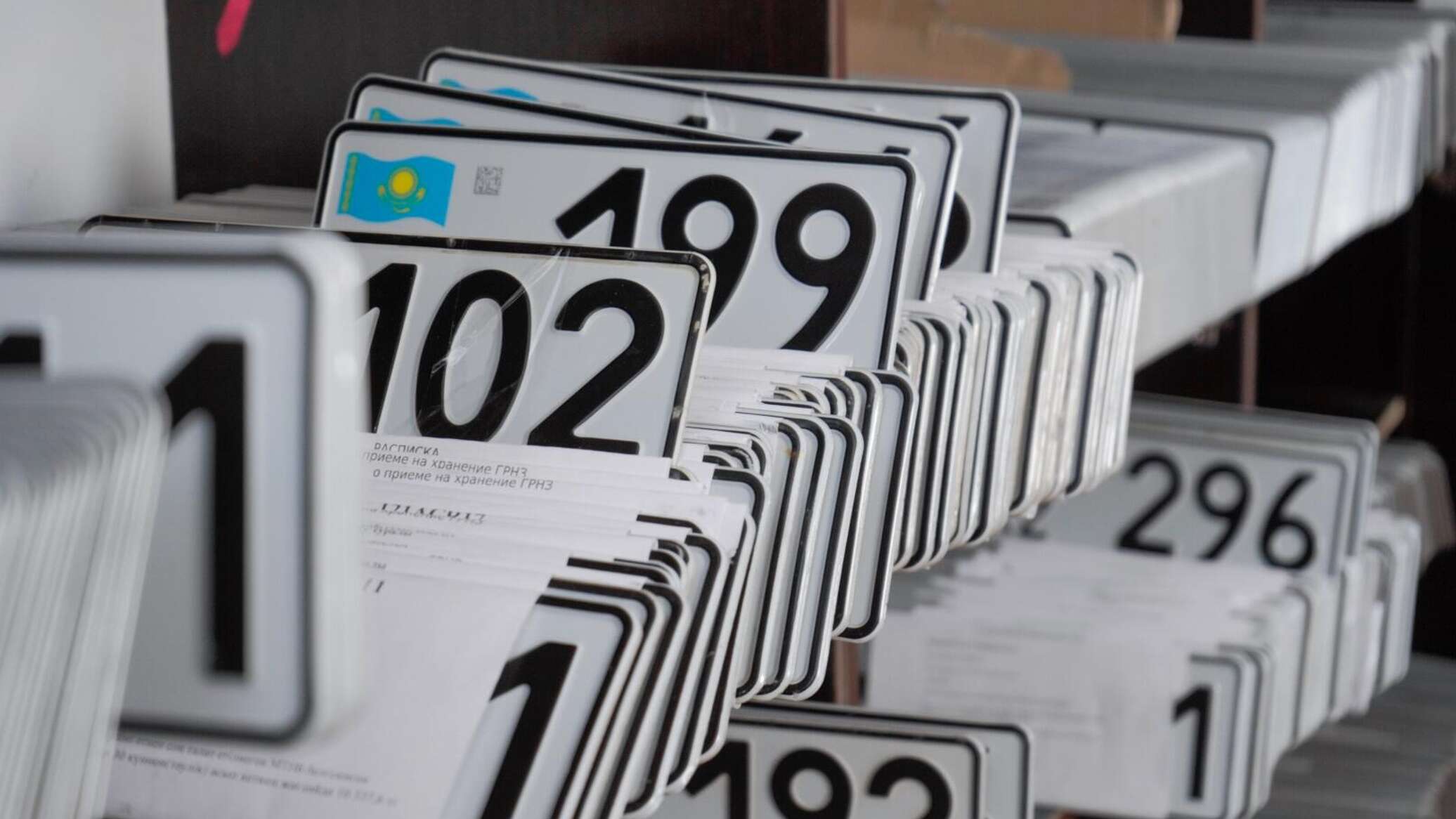 17 members of criminal group sentenced in Almaty for illegal car registration