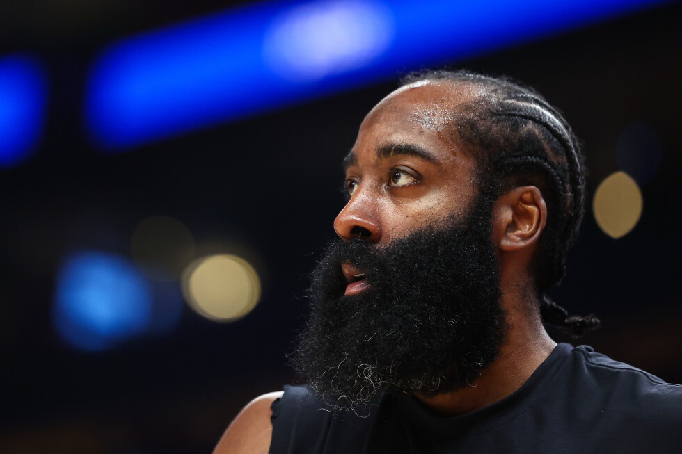 James Harden agrees to 3-year, $97-million contract to remain with Cavaliers