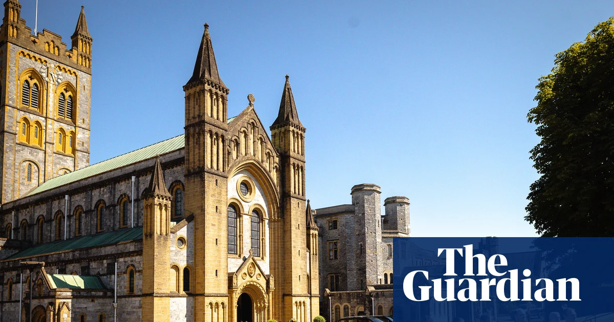 Politicians attend funeral service for Ann Widdecombe