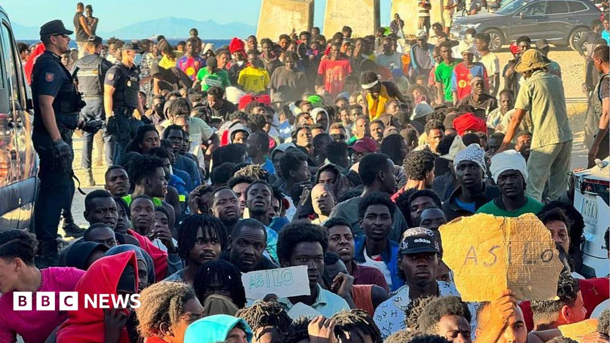 EU praises Spain's 'swift response' to Ceuta migrant crisis