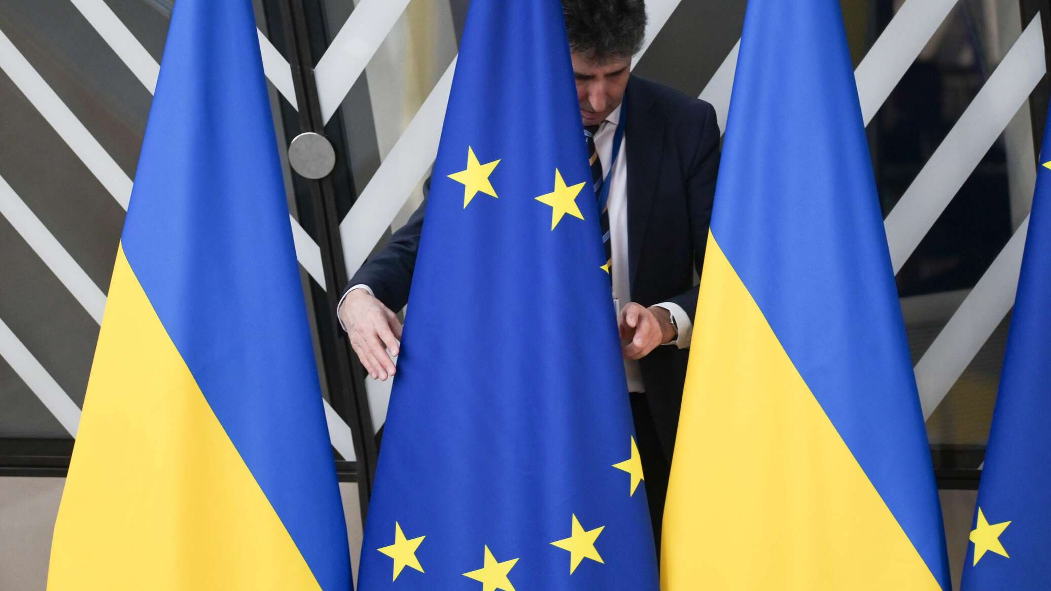 Еуроодақ елдері Ресей активтерін Украинаға беруді қайта көтереді