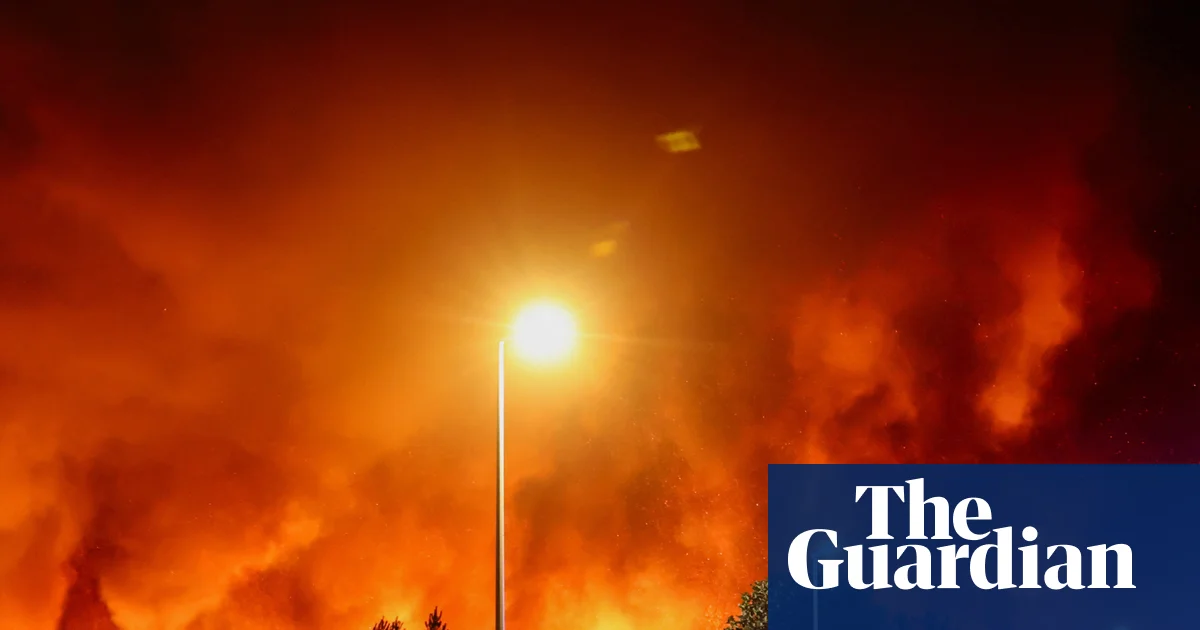 France's 'megafire': 200,000 evacuated as firefighters battle blaze