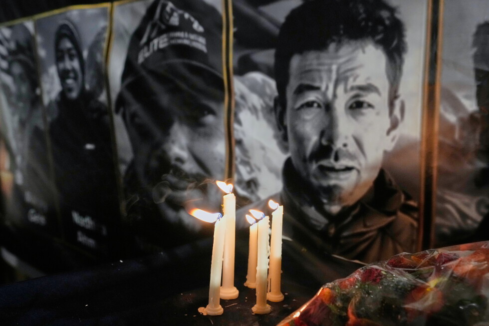 Candlelight vigil in Islamabad honors 10 climbers killed on Broad Peak