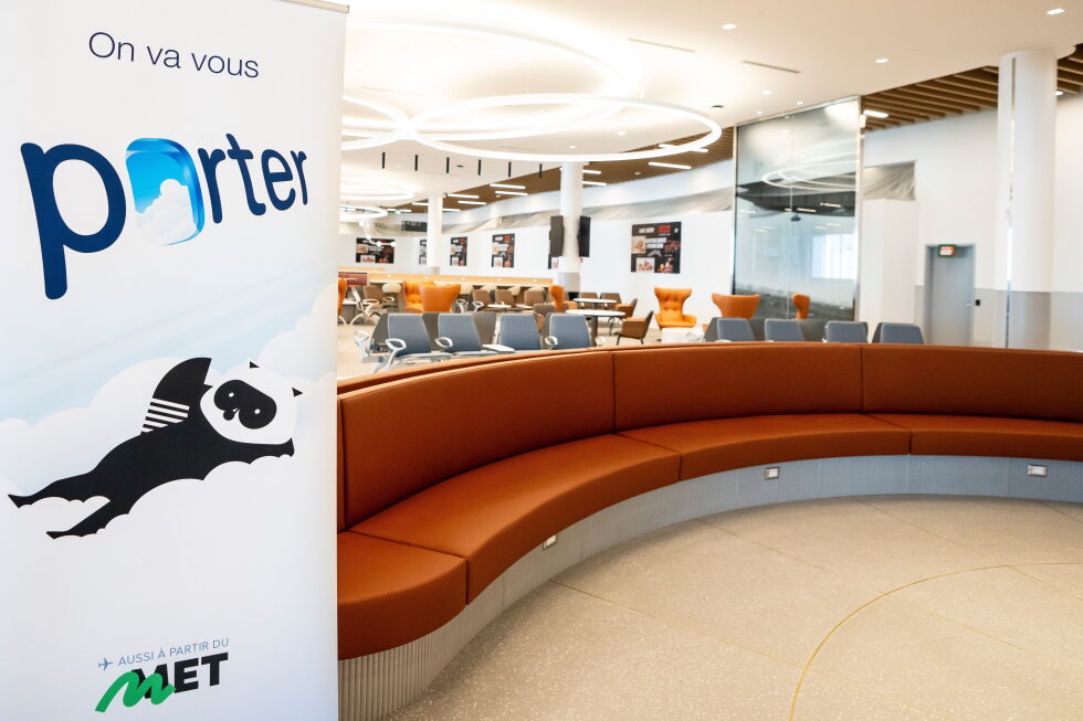 Канададағы Porter Airlines рейсі баланың отырғысы келмеуінен тоқтатылды