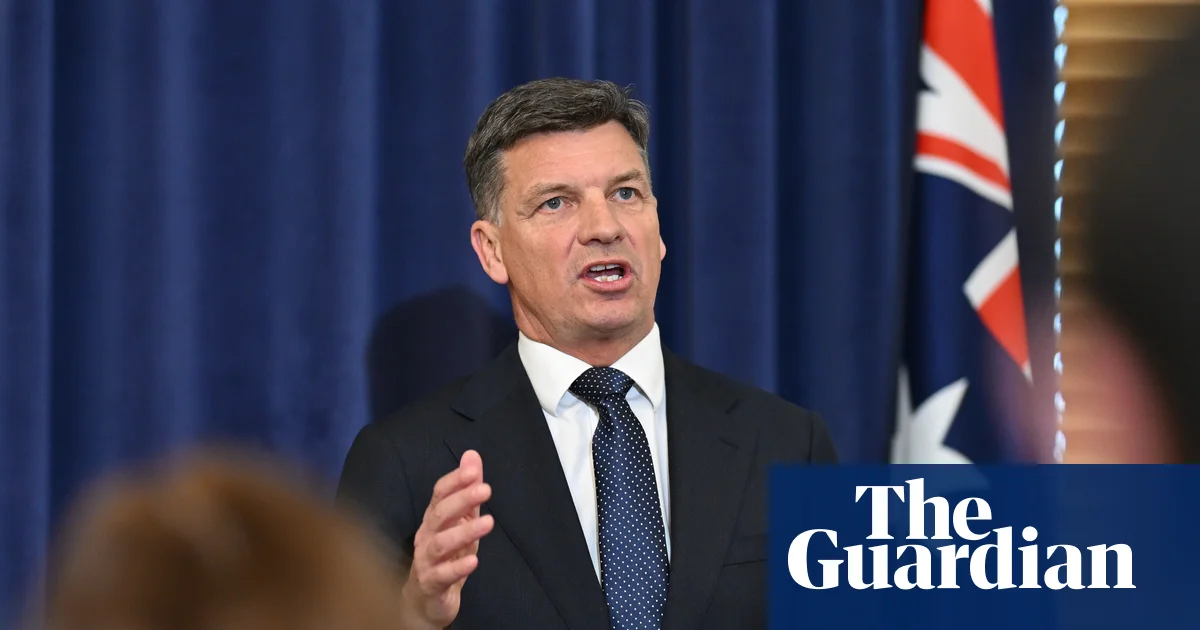 Coalition split over gambling laws: Taylor warned against overreach