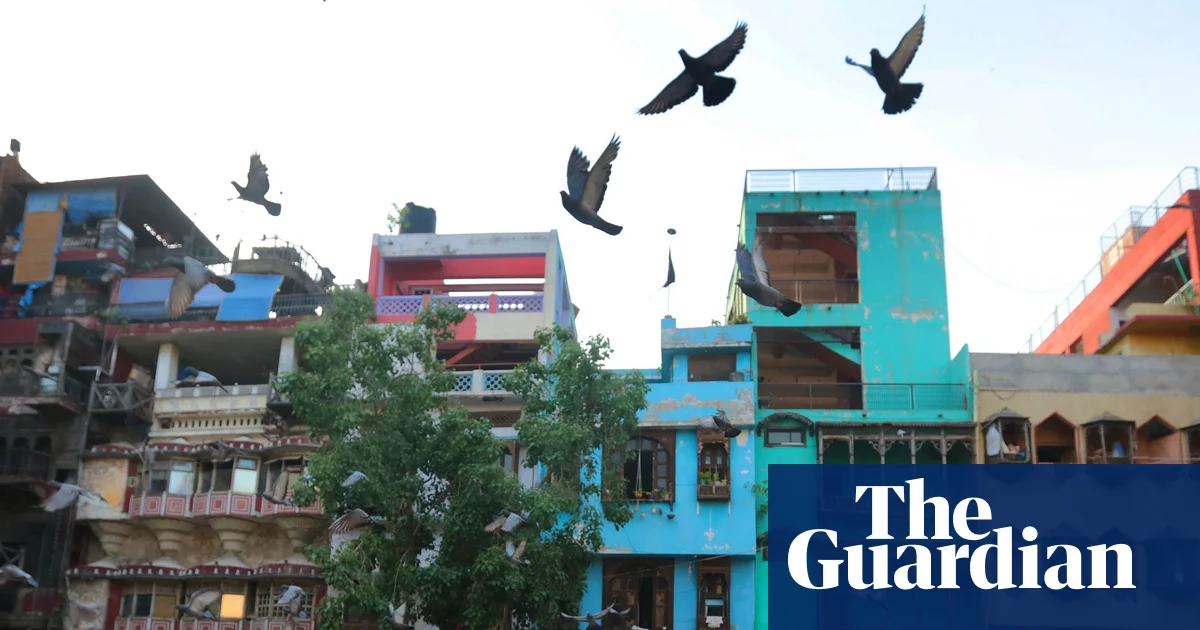 Pakistan police station suspends all 78 officers over alleged rape
