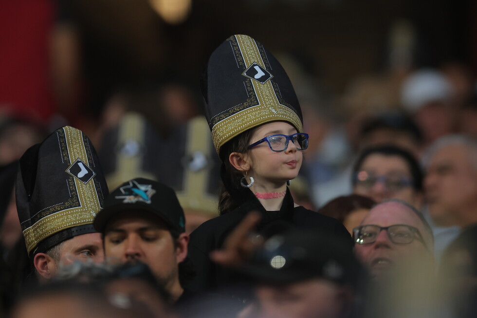 Pope hats, bloody shirts and bobbleheads: MLB teams' creative fan lures