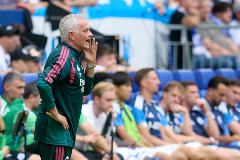 Mourinho says he doesn't need Rodri after his move to Barcelona