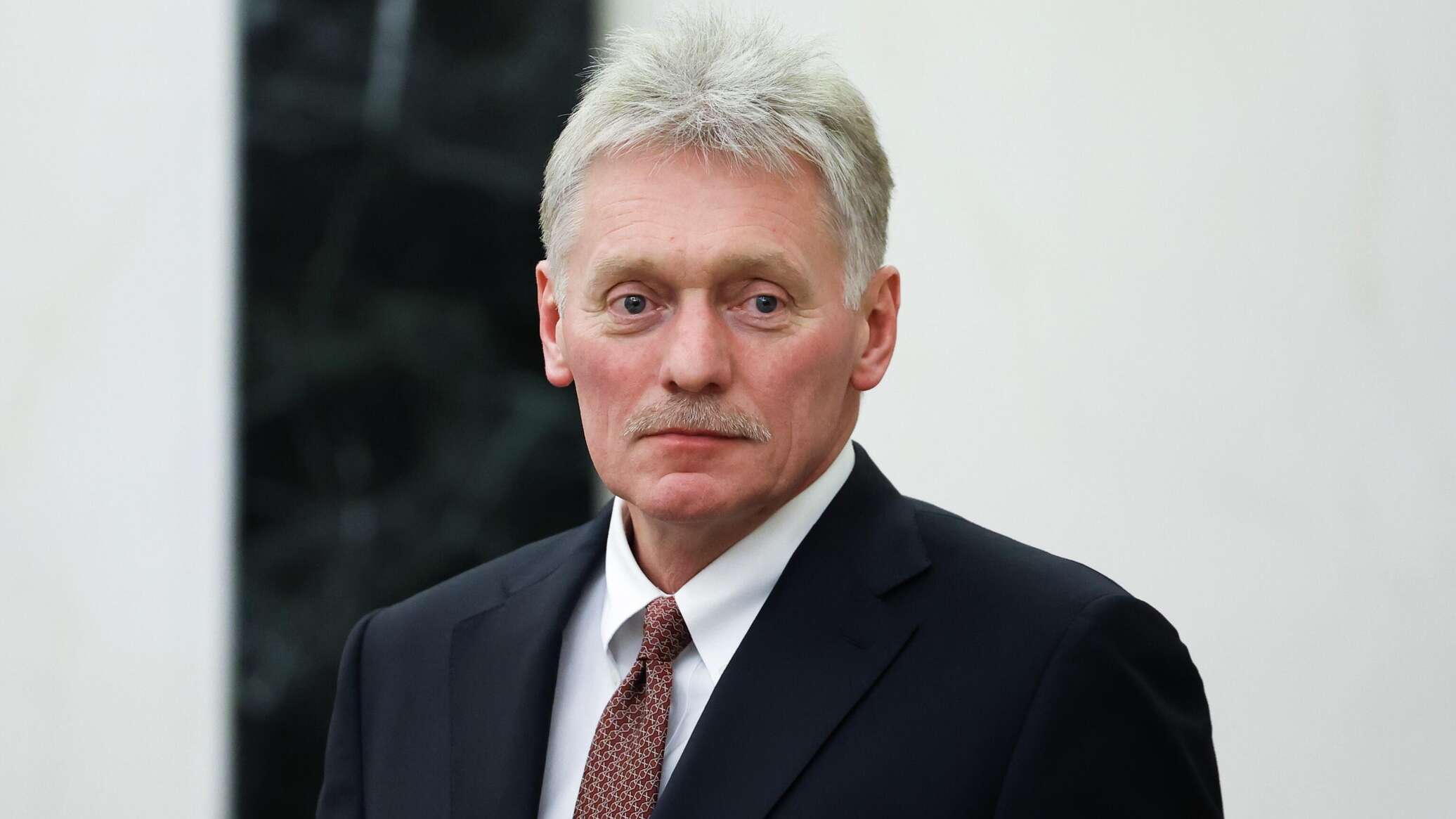 Песков оценил влияние контактов спецслужб на процесс урегулирования Украины