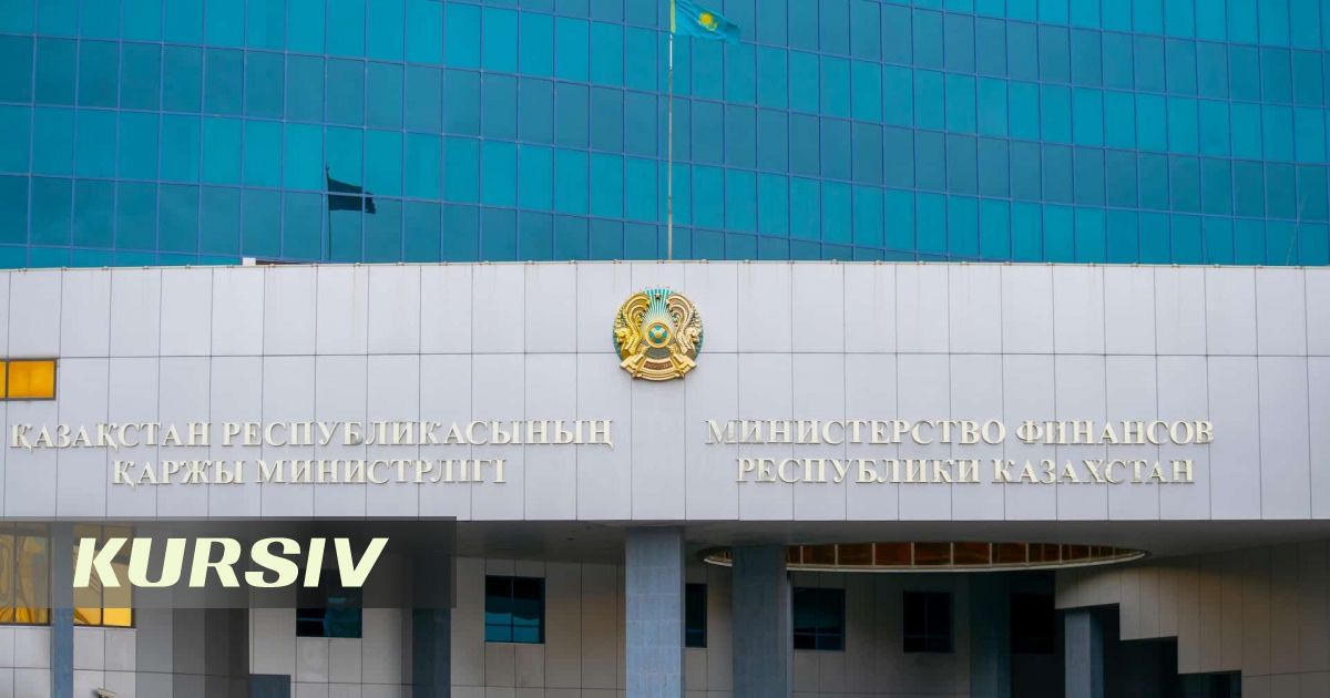When Will Kazakhstan Become a Net Exporter of Capital?