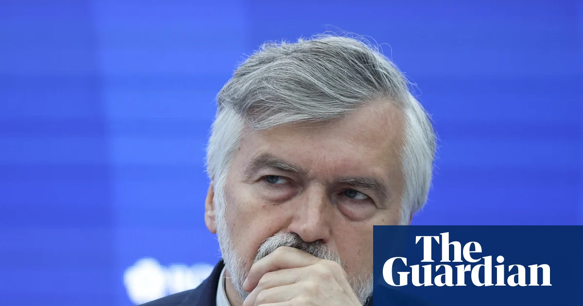 Главный экономист крупного российского банка уволен за критическую речь