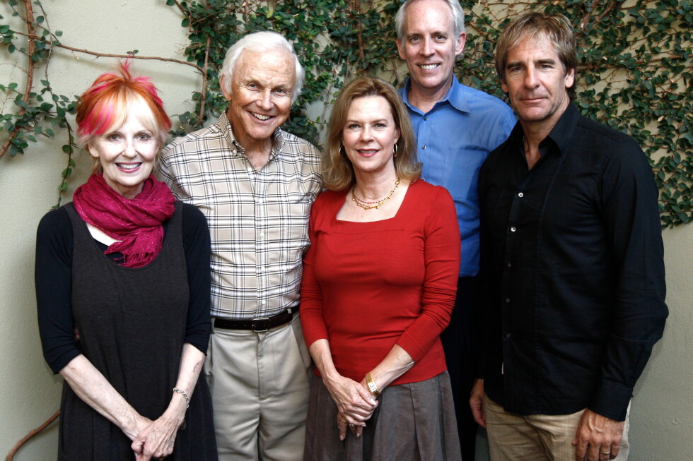 Shelley Fabares, 'Johnny Angel' singer and 'Coach' star, dies at 82